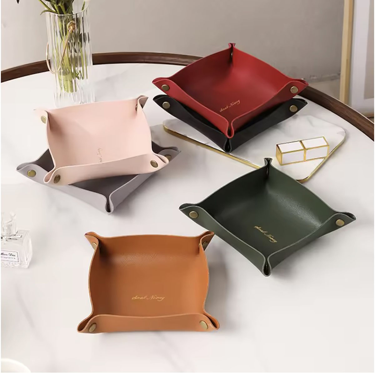Nordic Style Leather Storage T - Body Jewelry Organizer recension och pris